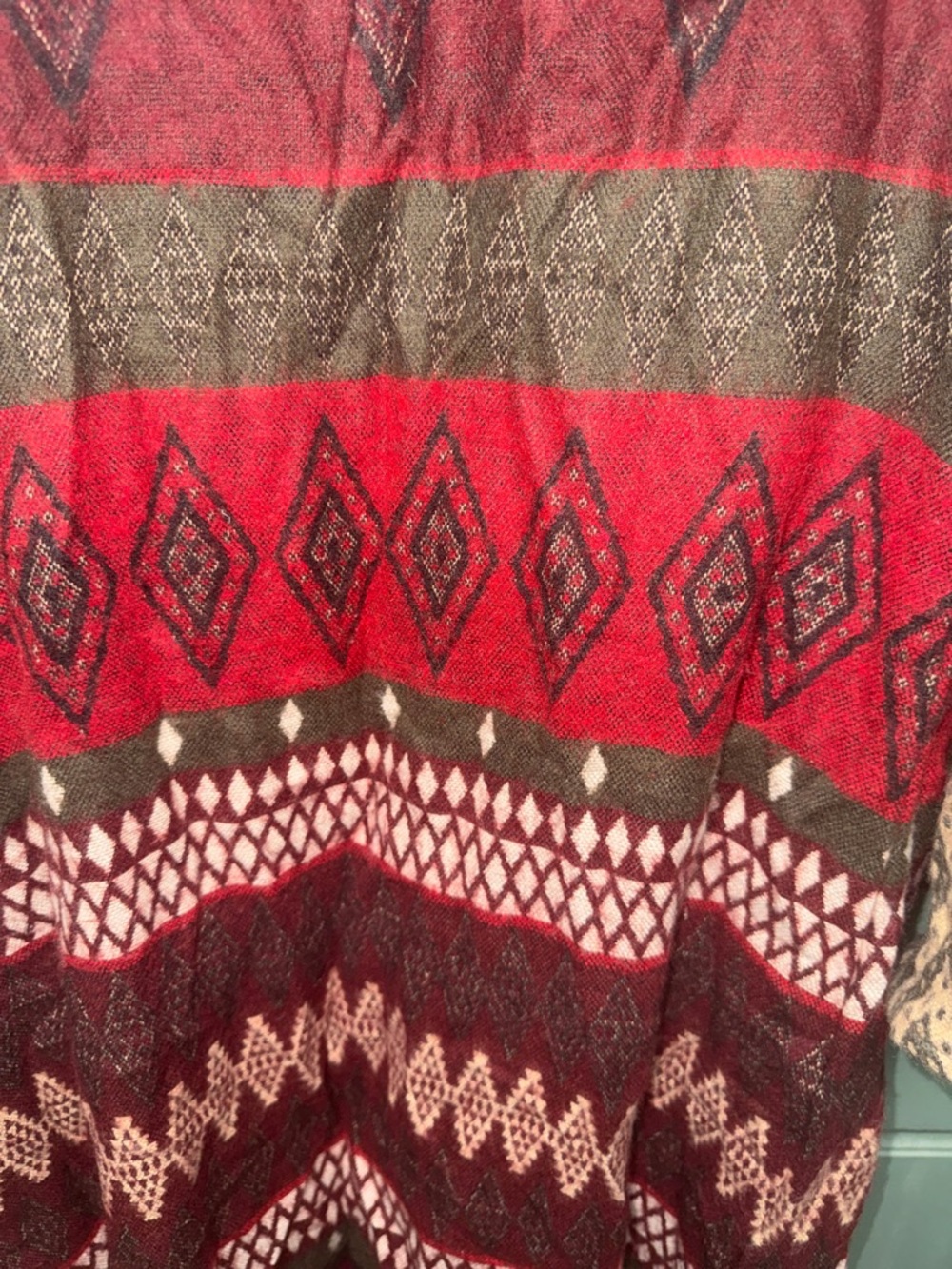 EARTHBOUND Maroon Multi-Pattern Hooded Long Cardigan - Picture 4 of 7